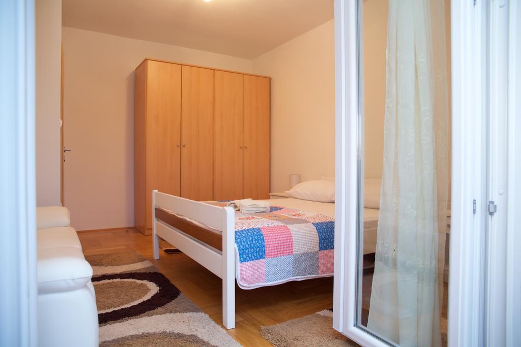 Antonija Apartments With Pool Biograd Na Moru Zewnętrze zdjęcie